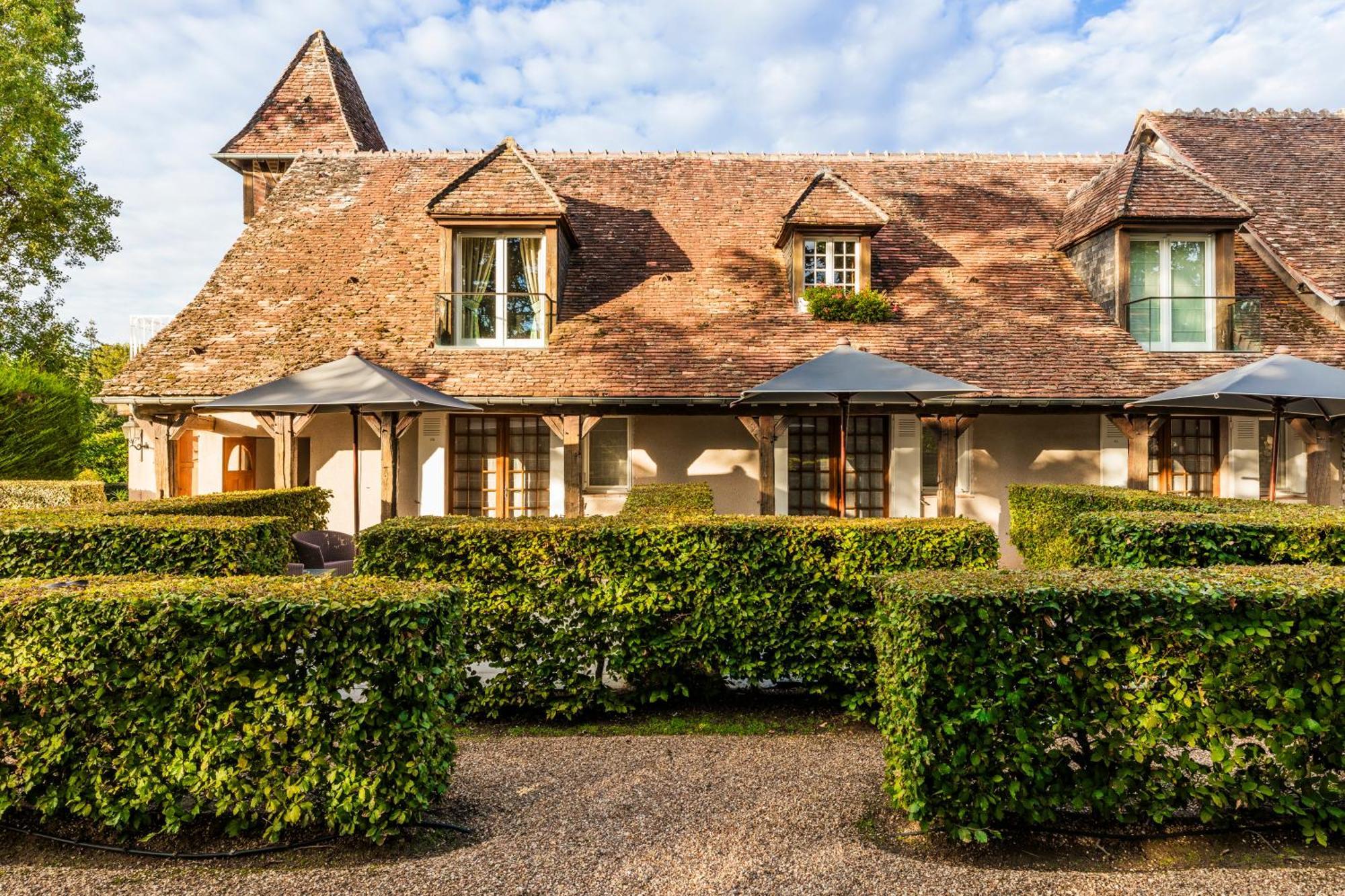 Hotel Les Hauts De Loire Onzain Exterior foto